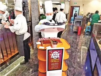 REEMAN เปิดตัวหุ่นยนต์ส่งอาหาร